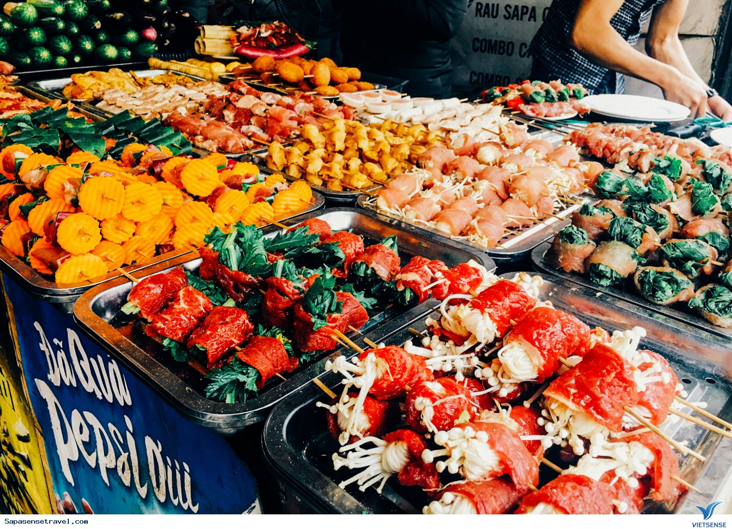 Các món xiên nướng Các món xiên nướng