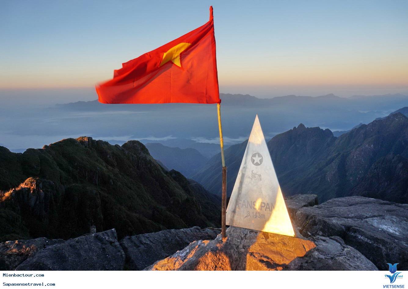 Chinh phục đỉnh Phan Xi Păng