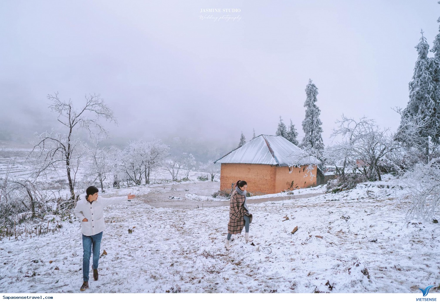 Đi dạo giữa phố rét buốt Đi dạo giữa phố rét buốt