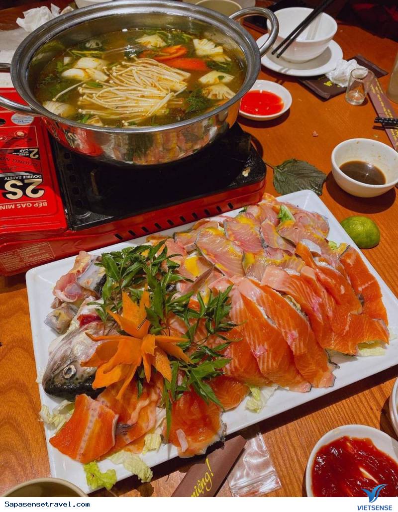 Lẩu cá hồi Lẩu cá hồi